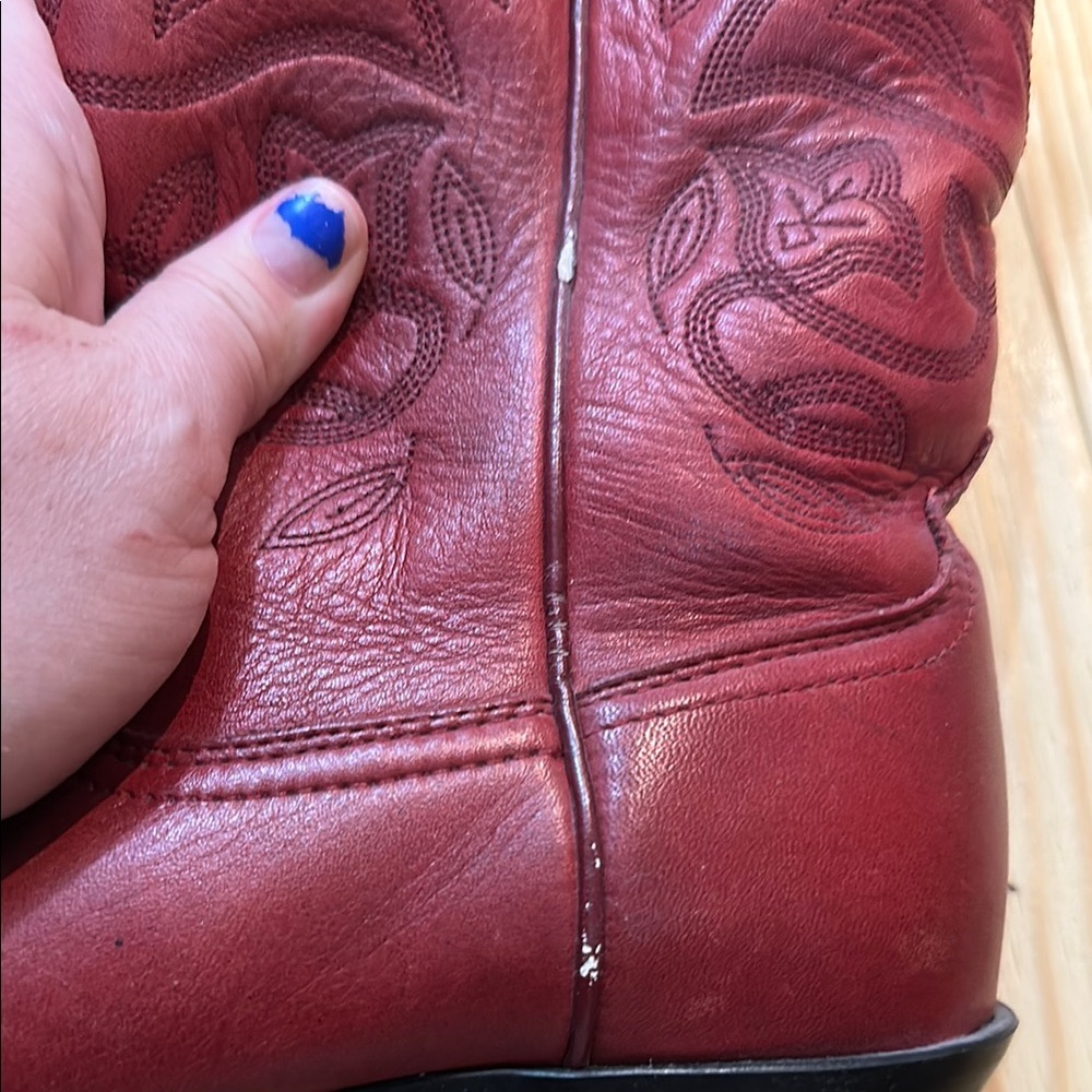 Ariat Red Leather Floral Western Heeled Boots - Picture 4 of 13